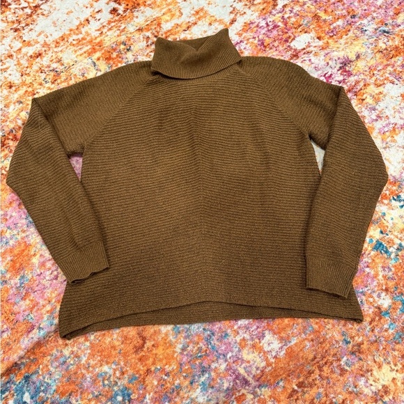 Kuhl Sweaters - Kühl Ribbed Turtleneck Sweater – Brown – Size L